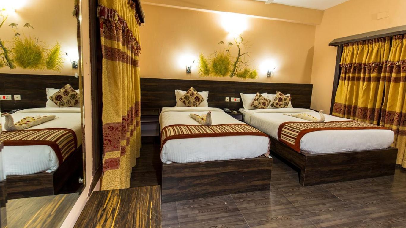 Hotel Royal Safari Sauraha Zewnętrze zdjęcie
